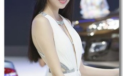 女人奶被捏动态图片